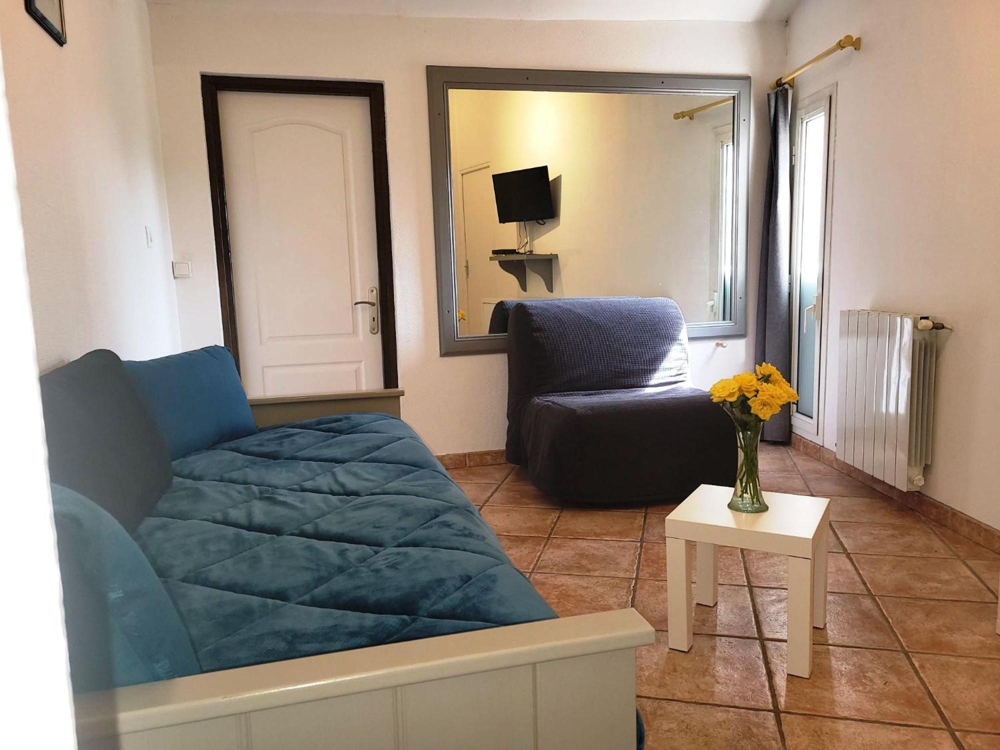 15Mn De Cannes, Villa La Soleiade , 3Gites 2-4 Pers Type T2, Climatises, Piscine, Au Lac De Saint-Cassien Var 몬투르 외부 사진