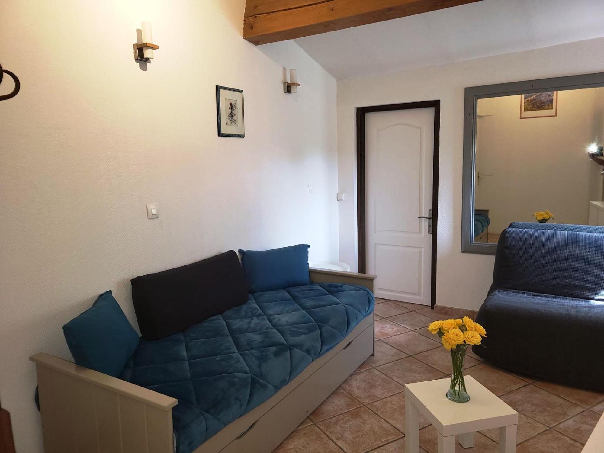 15Mn De Cannes, Villa La Soleiade , 3Gites 2-4 Pers Type T2, Climatises, Piscine, Au Lac De Saint-Cassien Var 몬투르 외부 사진