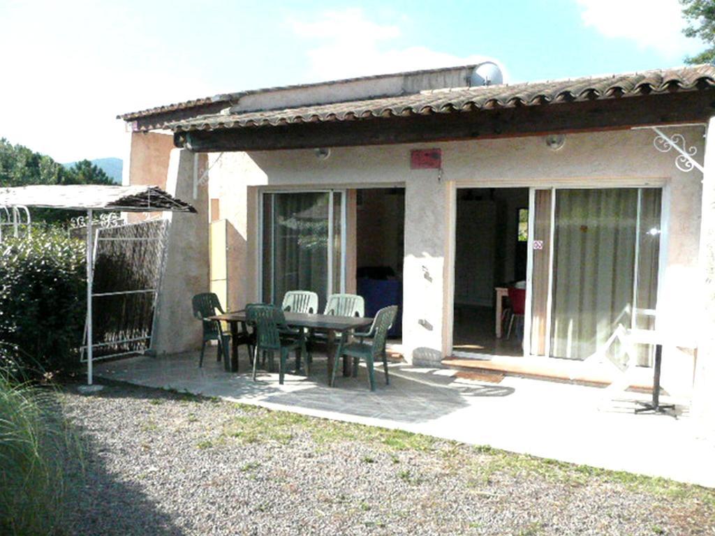15Mn De Cannes, Villa La Soleiade , 3Gites 2-4 Pers Type T2, Climatises, Piscine, Au Lac De Saint-Cassien Var 몬투르 객실 사진