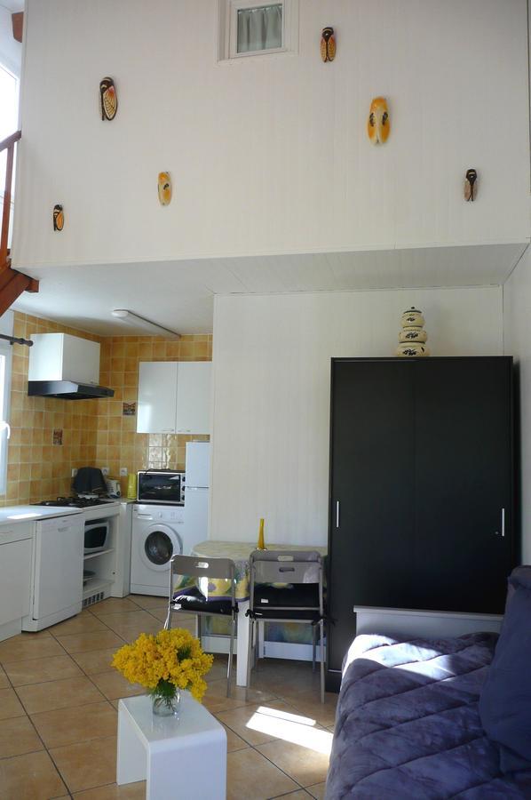 15Mn De Cannes, Villa La Soleiade , 3Gites 2-4 Pers Type T2, Climatises, Piscine, Au Lac De Saint-Cassien Var 몬투르 외부 사진