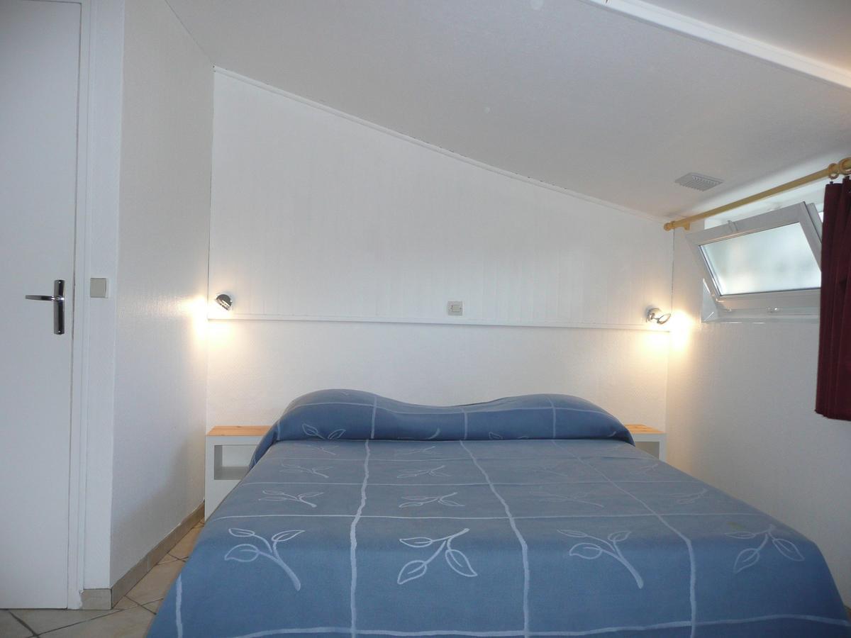 15Mn De Cannes, Villa La Soleiade , 3Gites 2-4 Pers Type T2, Climatises, Piscine, Au Lac De Saint-Cassien Var 몬투르 외부 사진